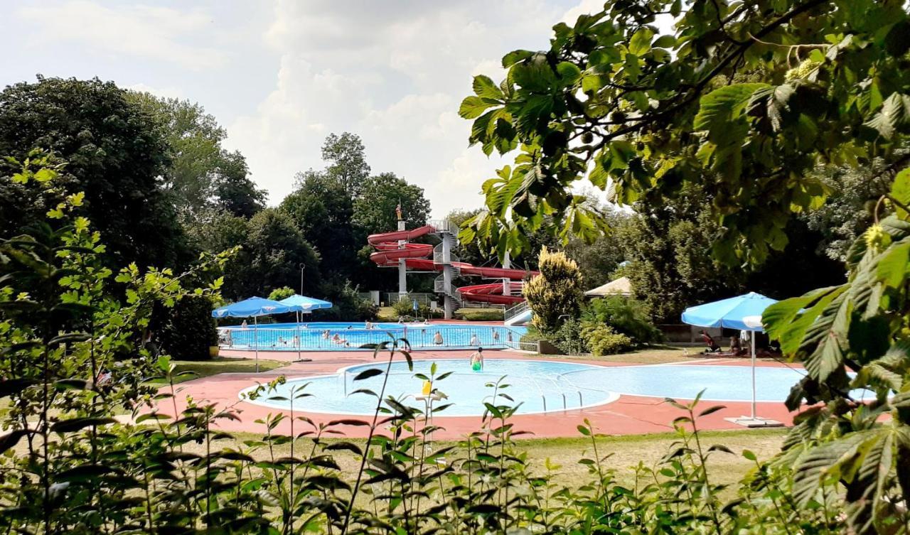 Talblick 2 - Ihr Zuhause : Das Ferienhaus Mitten Im Idyllischen Tal Bad Bibra Екстериор снимка